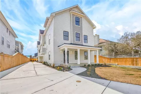 114 70th St #A, Virginia Beach, VA 23451