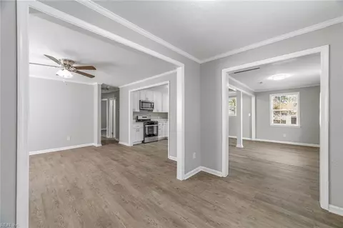 3856 Peterson St, Norfolk, VA 23513