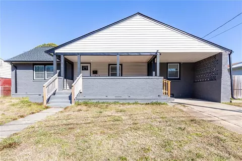 78 Calvary Ter, Hampton, VA 23666