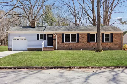 616 Martire Cir, Newport News, VA 23601