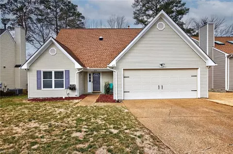 804 Melrose Ter, Newport News, VA 23608