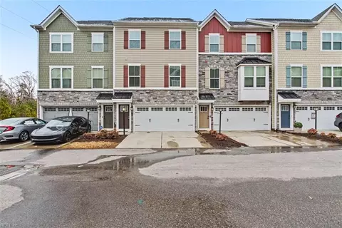 1013 Port Side Way, Chesapeake, VA 23323