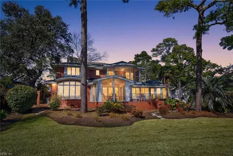 2001 English Cedar Cir, Virginia Beach, VA 23451