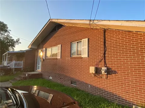 14 Henderson Ln, Hampton, VA 23663 photo 4