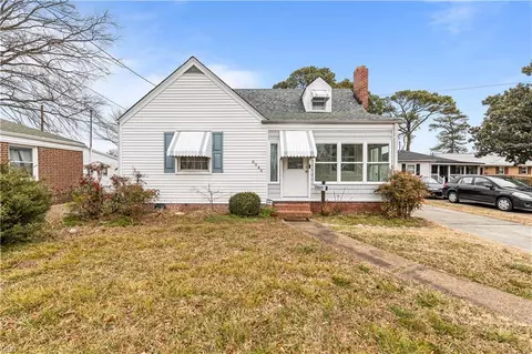 8546 Old Ocean View Rd, Norfolk, VA 23503