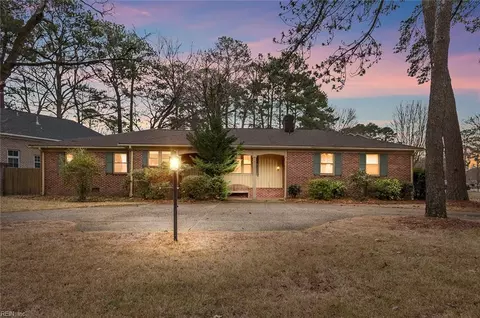 4213 Thalia Dr, Virginia Beach, VA 23452