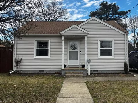 47 Harvard Rd, Portsmouth, VA 23701