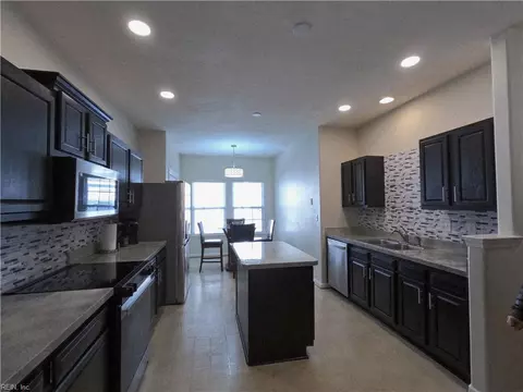 4025 Palmer Ct, Suffolk, VA 23435