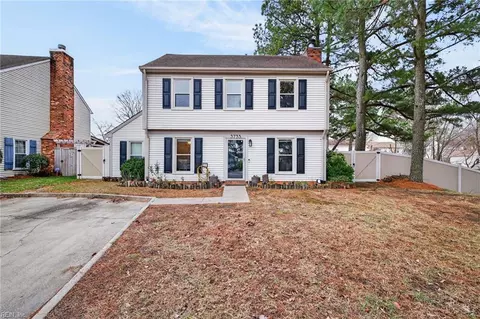 3733 Windridge Rd, Virginia Beach, VA 23452