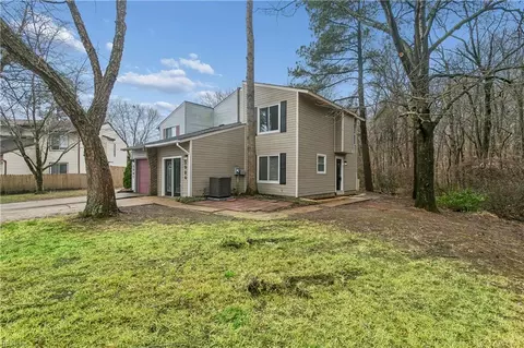 5984 Buckminister Ln, Virginia Beach, VA 23462