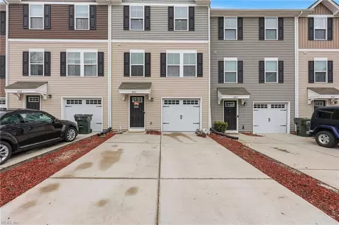 803 Lakeview Cv, Smithfield, VA 23430