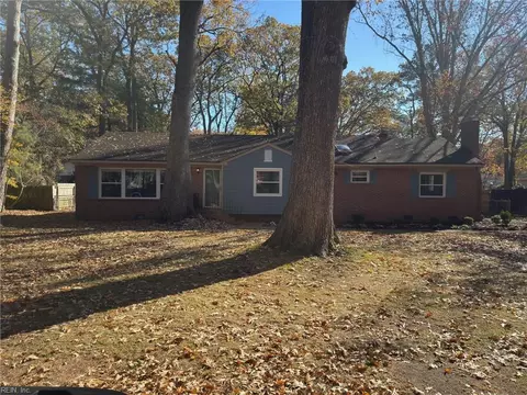 1116 Newmarket Dr, Virginia Beach, VA 23464