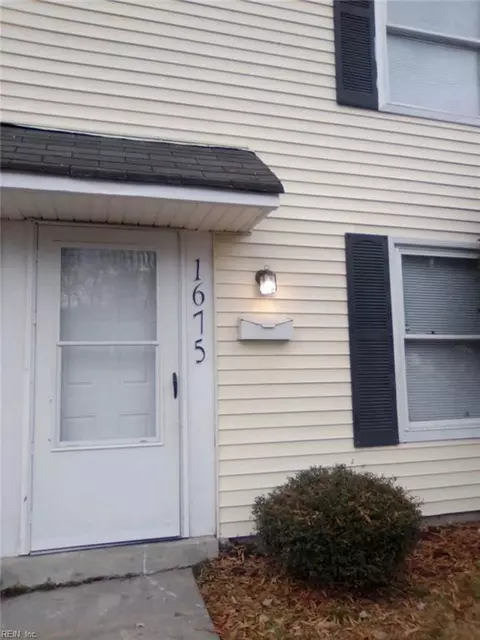 1675 Darren Cir, Portsmouth, VA 23701
