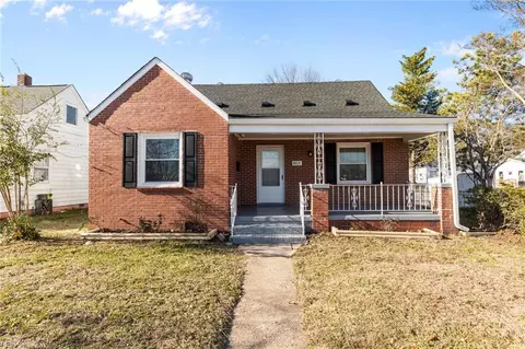 3015 Wickham Ave, Newport News, VA 23607
