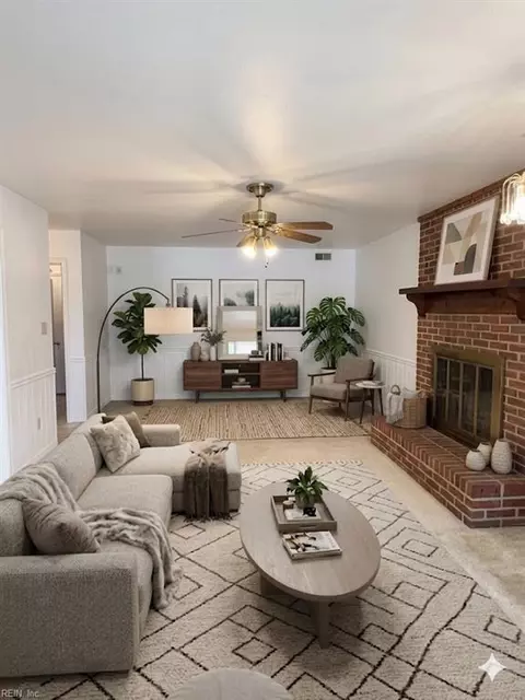 Living - 10 Zilber Ct, Hampton, VA 23669 photo 1 of 1