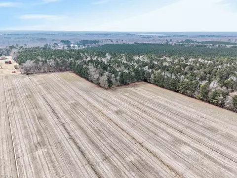 556 B Gallbush Rd, Chesapeake, VA 23322