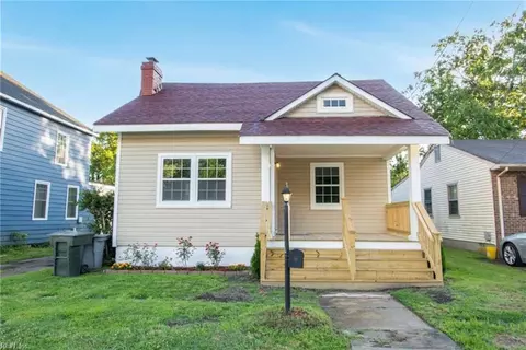 621 Fairland Ave, Hampton, VA 23661