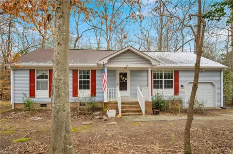 2917 Richard Grv S, Williamsburg, VA 23185