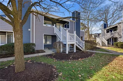157 Nantucket Pl, Newport News, VA 23606