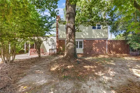 505 Edinburgh Pl, Virginia Beach, VA 23452