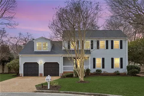 104 Sussex Ct, Yorktown, VA 23693