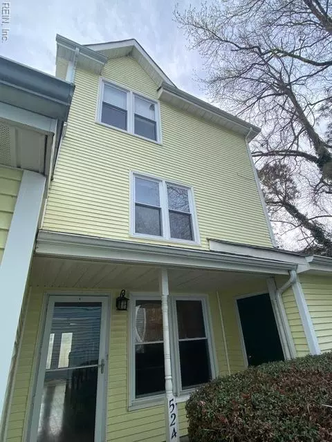 524 Pine Tops Ct, Virginia Beach, VA 23451