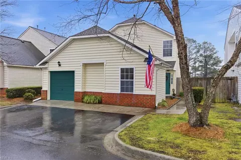 707 Whisper Walk, Chesapeake, VA 23322