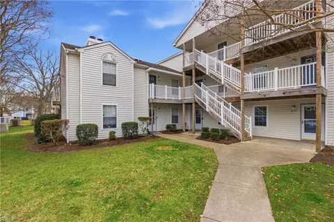 2125 Refuge Ct, Virginia Beach, VA 23454
