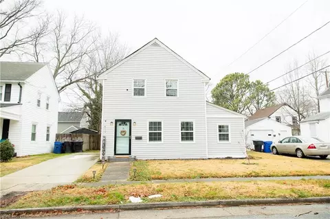 31 Decatur St, Portsmouth, VA 23702