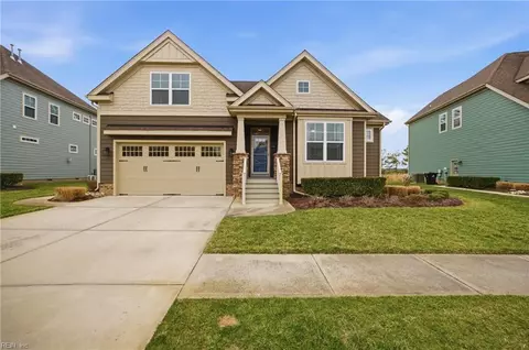 165 Tranquility Trce, Chesapeake, VA 23320