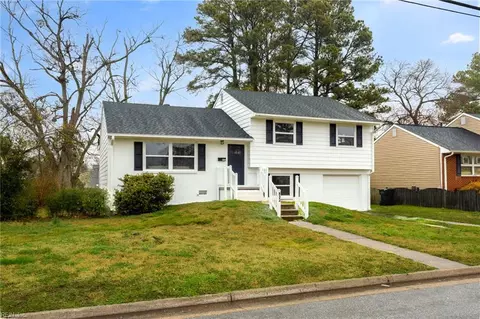 832 Weymouth Ter, Hampton, VA 23666