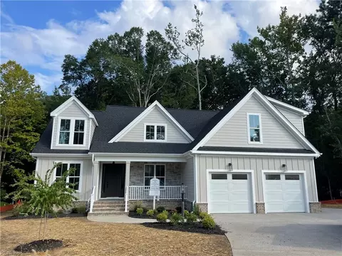 107 Batten Cv, Carrollton, VA 23314