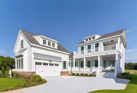 230 Muirfield Dr, Cape Charles, VA 23310