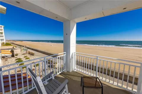 3738 Sandpiper Rd #B106, Virginia Beach, VA 23456
