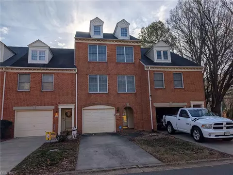 564 Todd Trl, Newport News, VA 23602