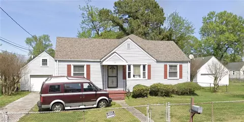 22 Fairview Cir, Portsmouth, VA 23702
