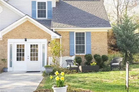 139 Creekshire Cres, Newport News, VA 23603