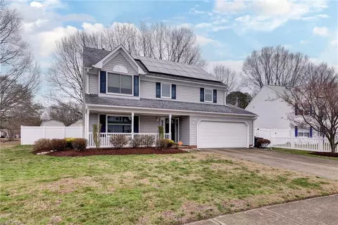 335 Manning Ln, Hampton, VA 23666