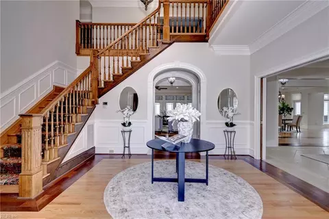 Entry Way - 2925 Barrets Pointe Rd, Williamsburg, VA 23185 photo 1 of 4
