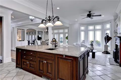 Kitchen - 2925 Barrets Pointe Rd, Williamsburg, VA 23185 photo 4 of 5