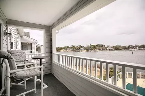 Exterior - 212 Dockside Dr #C, Hampton, VA 23669 photo 1 of 7