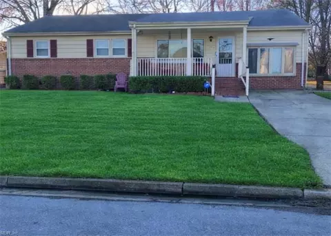 3476 Woodbaugh Dr, Chesapeake, VA 23321