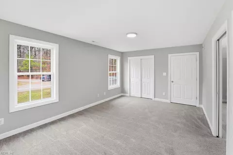 Bedroom - 1704 Neptune Dr, Hampton, VA 23669 photo 2 of 8