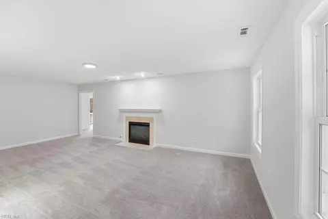 Living - 1704 Neptune Dr, Hampton, VA 23669 photo 1 of 4