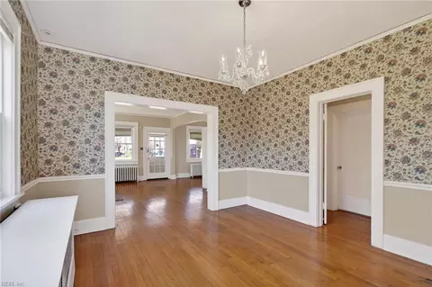 Dining - 5711 Cornick Rd, Norfolk, VA 23502 photo 1 of 2