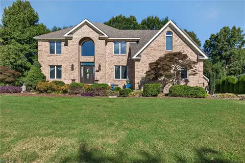 113 Windy Point Dr, Suffolk, VA 23435