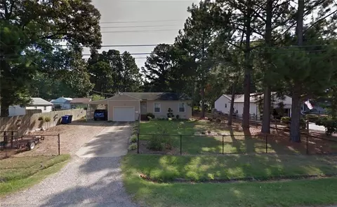 5904 Madison Ave, Newport News, VA 23605