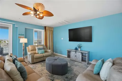 3700 Sandpiper Rd #417, Virginia Beach, VA 23456