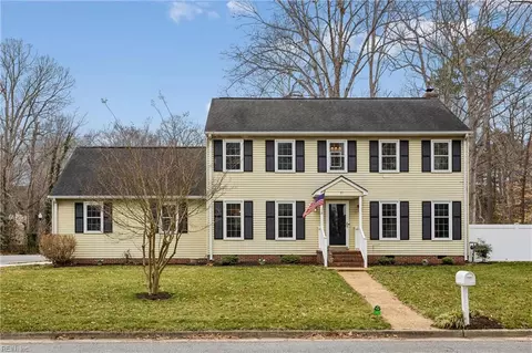 21 Cherbourg Dr, Newport News, VA 23606