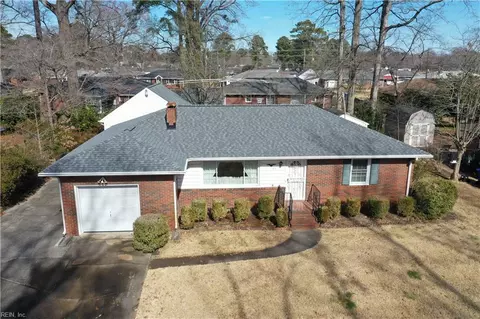 411 Mayflower Rd, Portsmouth, VA 23701